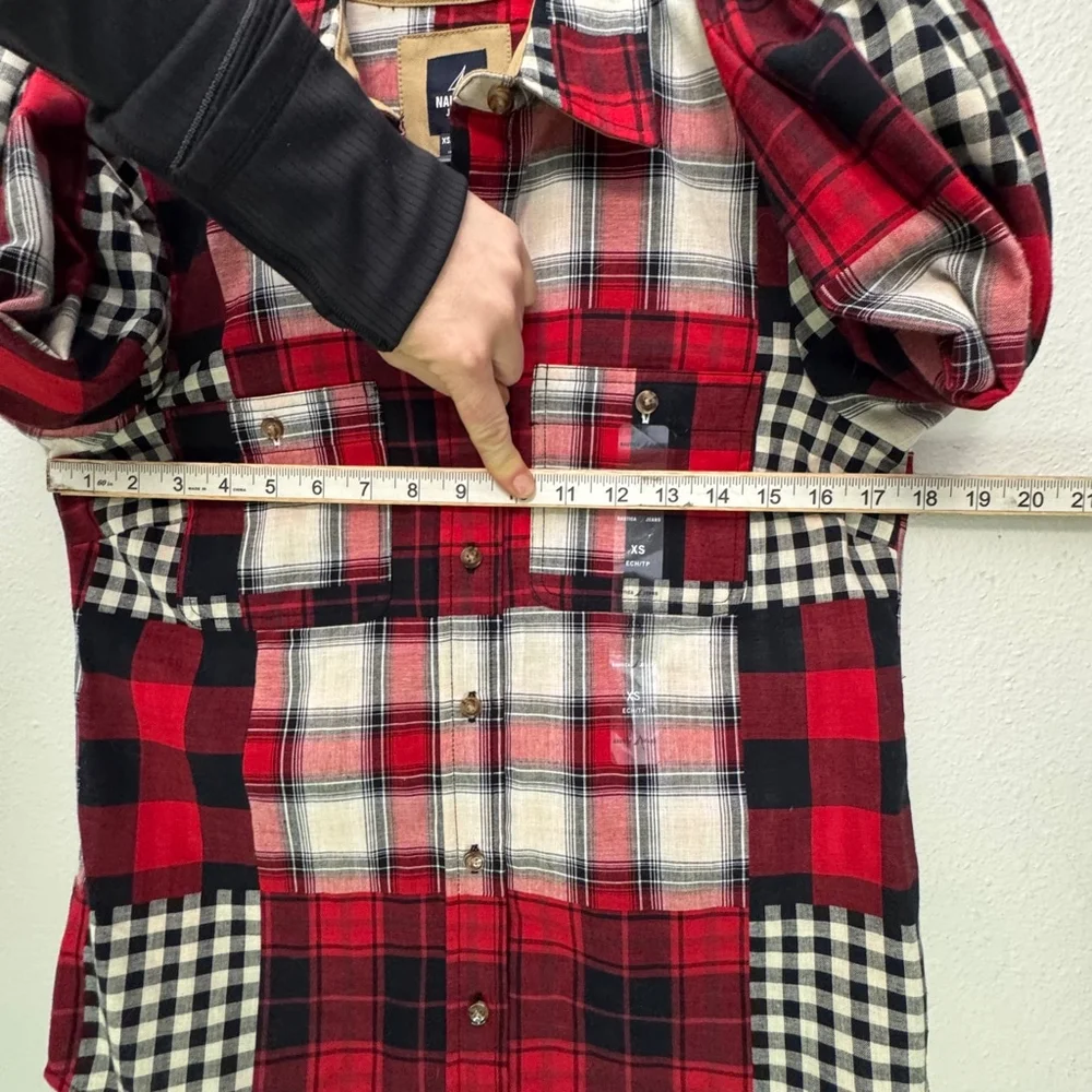 Nautica Women's Patchwork Plaid Shirt NWT Shirt Button up Size XS Cotton - Picture 7 of 8
